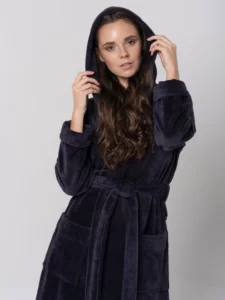 Женский махровый халат с капюшоном купить в Иркутске